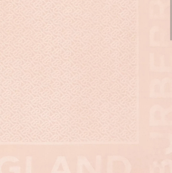 (Sold)Burberry Wool and silk Square scarf - Picture 13 of 13